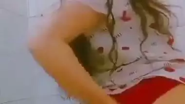Indian girl naked big boobs showing viral video