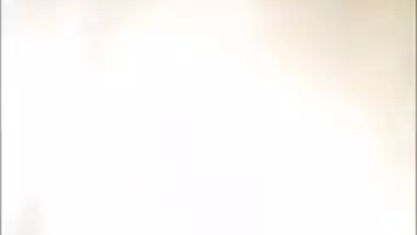 Srilankan GF porn movie scene to tinkle your sex mood