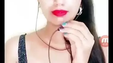 Cute Priya Tango 121 Premium Show