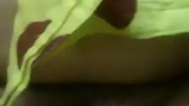 Mature bhabi giving tour of her sexy body to lover