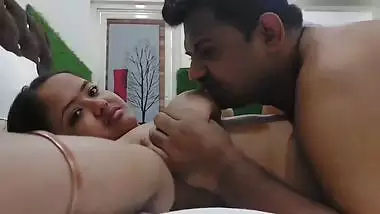 Chubby girl boob sucking by boyfriend viral update