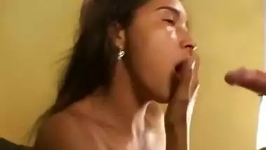 Latin Schoolgirl Arlene Uses Her Throat Well