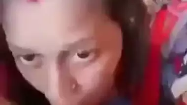 A quick desi blowjob of Bihari Bhabhi to her lover