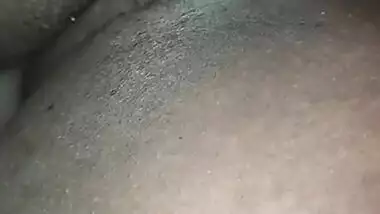 Desi Wife Using Dildo In Small Pussy And Water Came