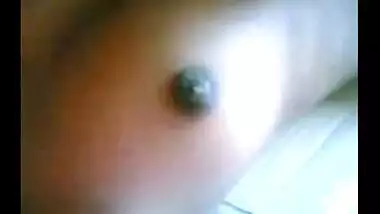 Horny Bihar Girlfriend Threesome Fucking With Lovers