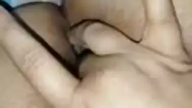 Big Booby Super Cute Sri Lankan Girl with Specs Videos Part 1