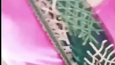 Solo nude show of big boobs girlfriend fingering