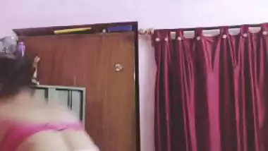 Milky boobs Bengali MILF stripping saree and nude show