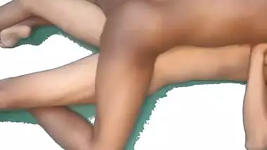 Indian Girl Tanya Has Sex With Her Boyfriend In Oyo Hotel Video With Hindi Audio