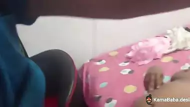 Guy records his friend’s Bangla sex video with a busty aunt