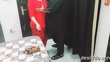 Paki Baba Fucks Busty Maid at Home